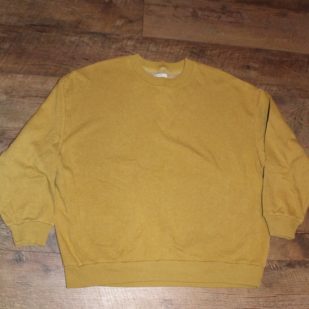 American Eagle Outfitters Mustard Crewneck Sweater